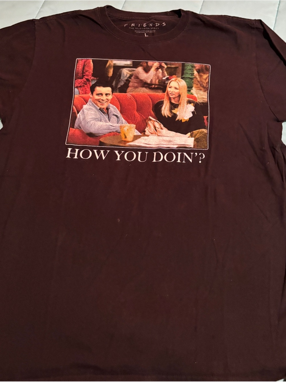 Friends "How You Doin'?" Joey & Phoebe Graphic Tee - black size large